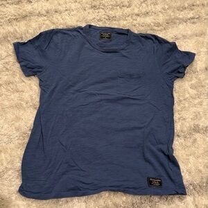 Abercrombie & Fitch Gray Tee